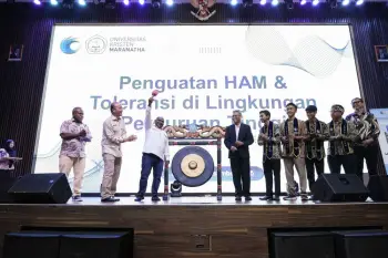 Launching Buku KOPPETA "Membumikan HAM" Bersama Menteri HAM RI